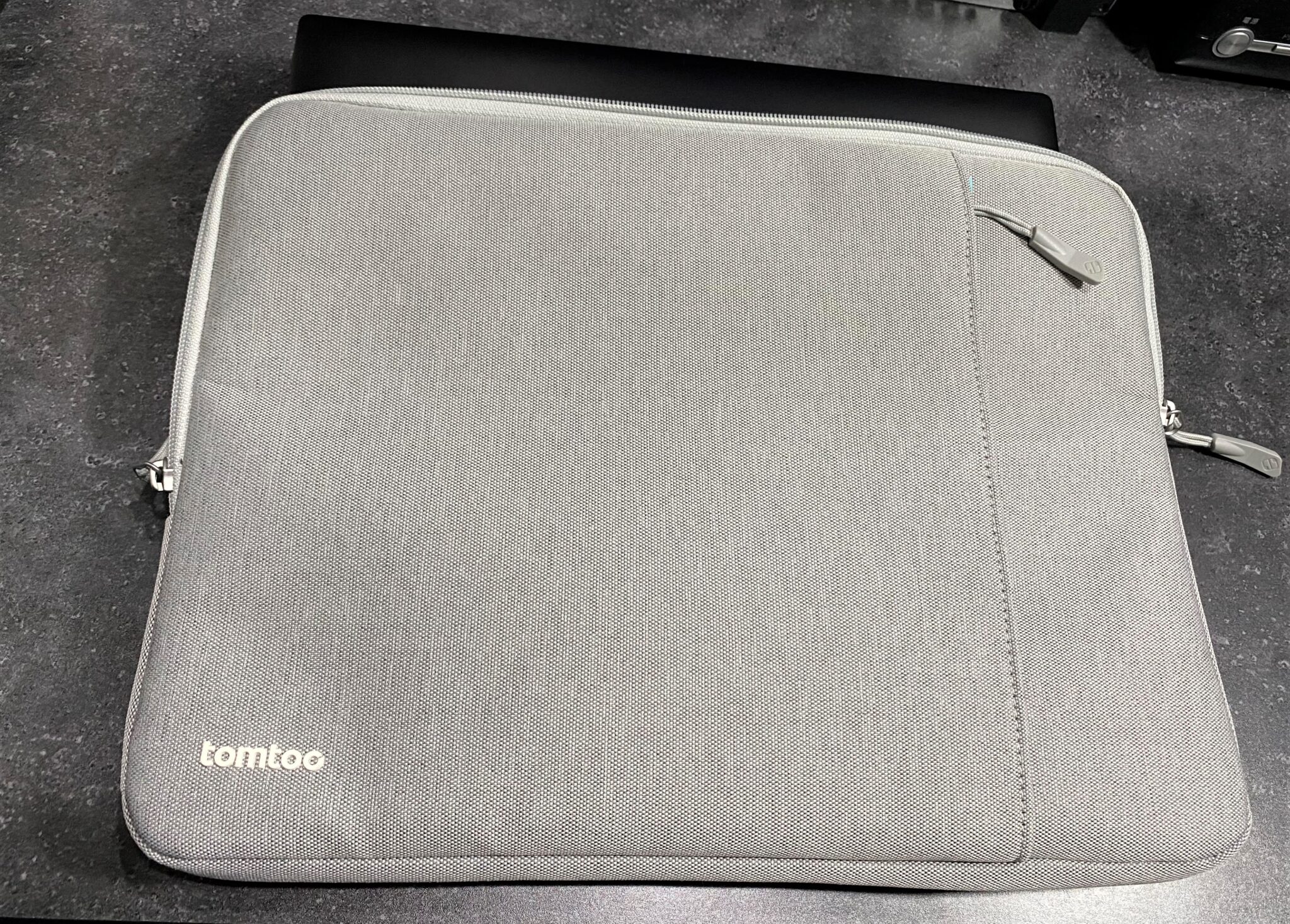 tomtoc 360° 保護耐衝撃 パソコンケース 12.3-13インチ - ノートPCケース